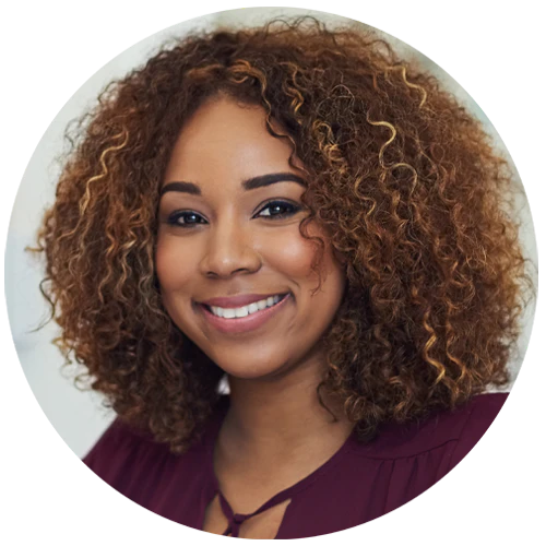 Photo portrait of young female contact center agent.